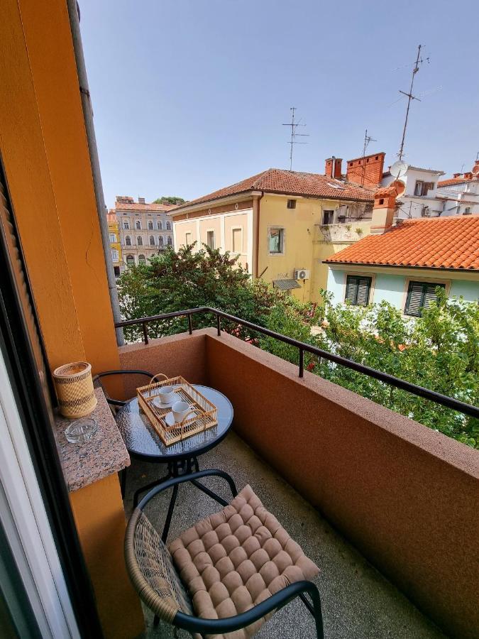 Stivi Luxury Apartments Пула Экстерьер фото