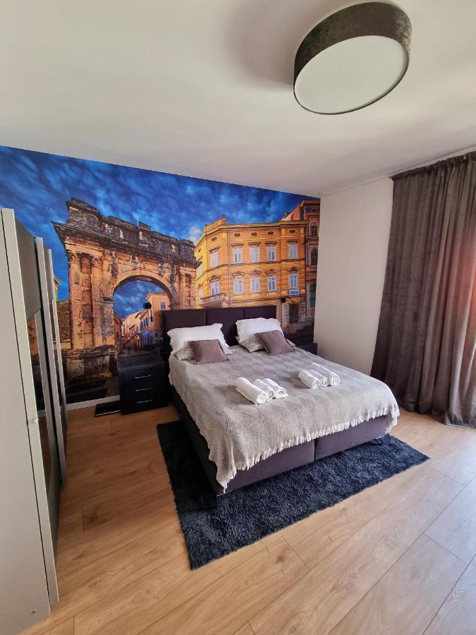 Stivi Luxury Apartments Пула Экстерьер фото